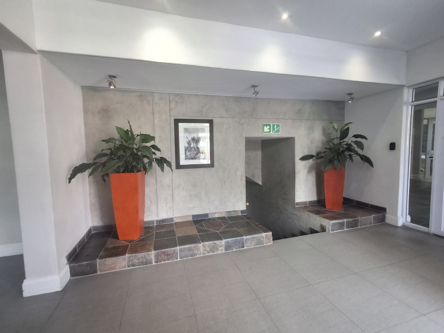 To Let Commercial Property for Rent in Berea Eastern Cape